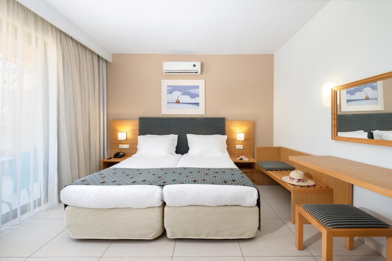 Iolida Beach By Smile Hotels Agia Marina Exterior foto
