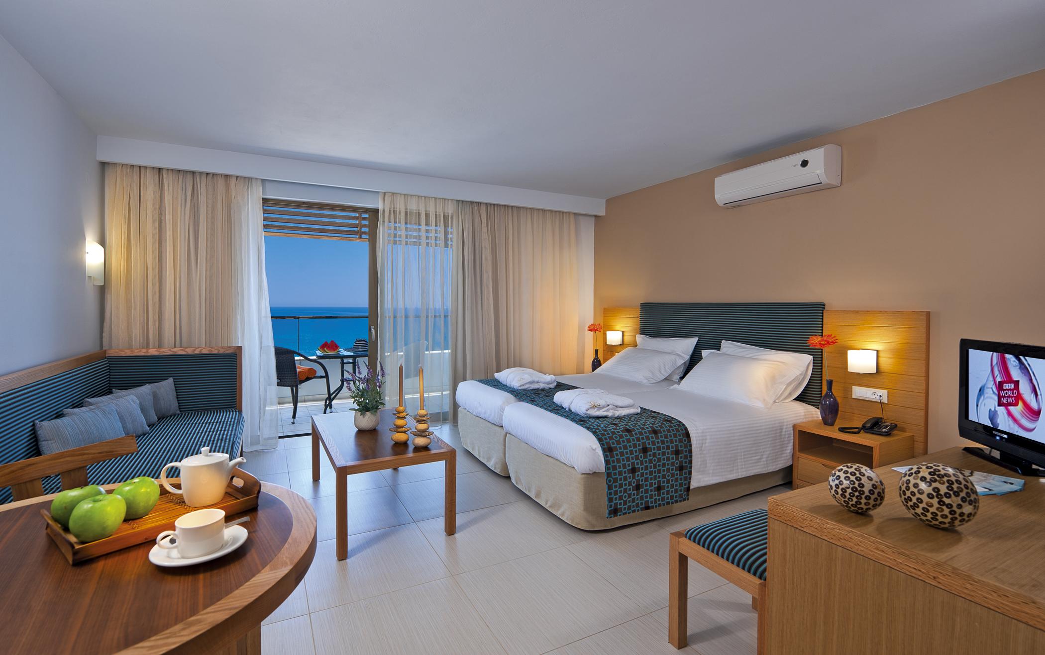 Iolida Beach By Smile Hotels Agia Marina Exterior foto